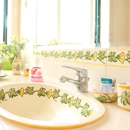 Canas House - Al 阿雷亚布兰卡